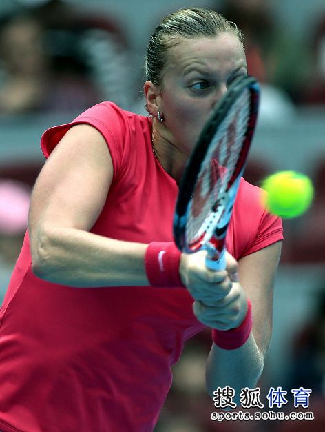 Yabo Sports-科维托娃遭遇三持续失利，塞尔维亚队教练压力巨大！热度持续攀升-Yabo Sports