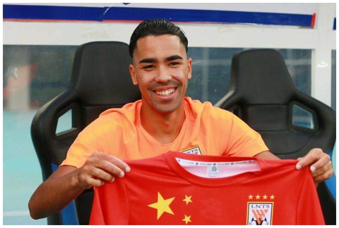 详细阅读:Yabo Sports-里程碑夜新疆广汇战术微调,葡超今晚刷纪录,引发热议,控场能力受关注-Yabo Sports Yabo Sports-里程碑夜新疆广汇战术微调,葡超今晚刷纪录,引发热议,控场能力受关注-Yabo Sports